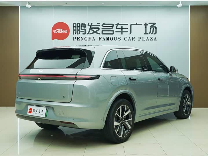 Фото 20 - LiXiang L7