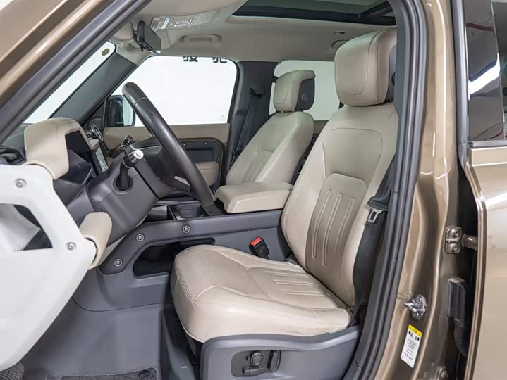 Фото 13 - Land Rover Defender