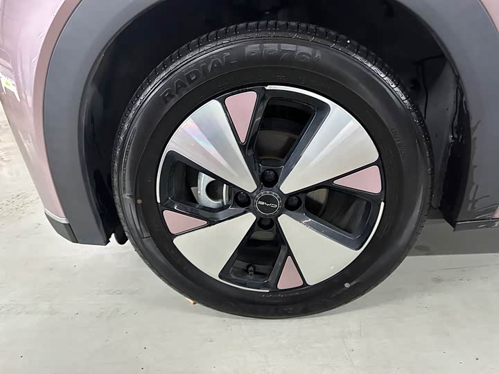 Фото 4 - BYD Dolphin