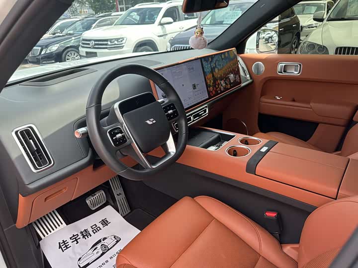 Фото 13 - LiXiang L7