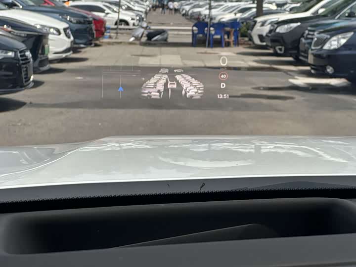 Фото 19 - LiXiang L7