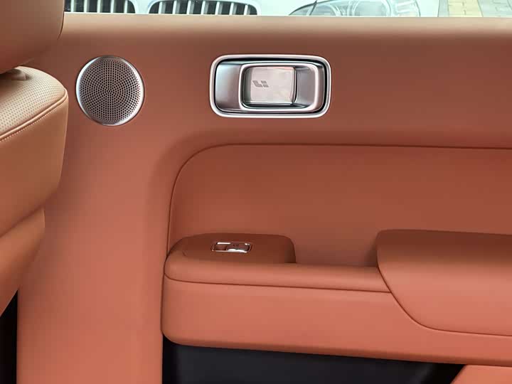 Фото 25 - LiXiang L7