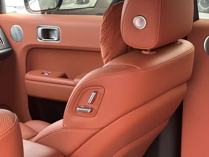 Фото 28 - LiXiang L7