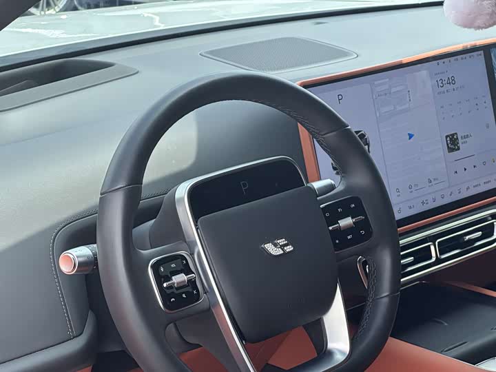 Фото 31 - LiXiang L7