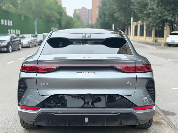 Фото 10 - BYD Song L