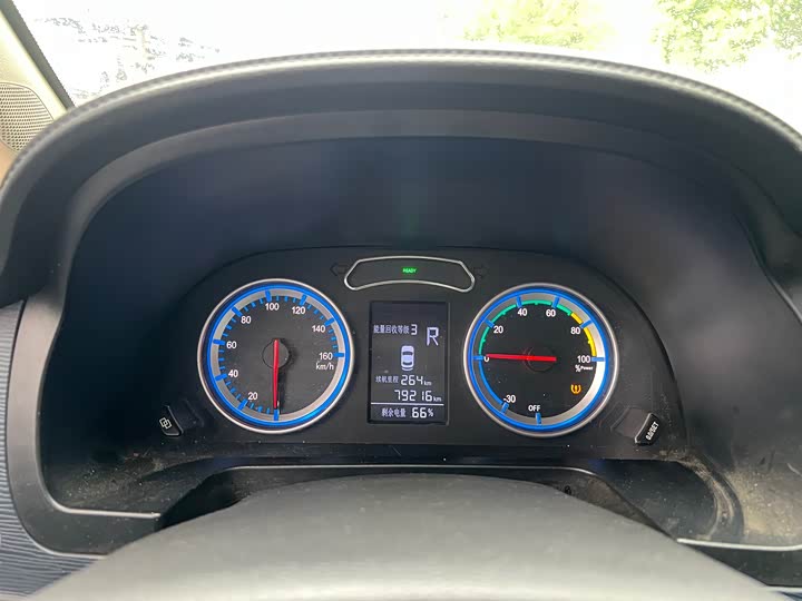 Фото 9 - Dongfeng Forthing Lingzhi M5 EV