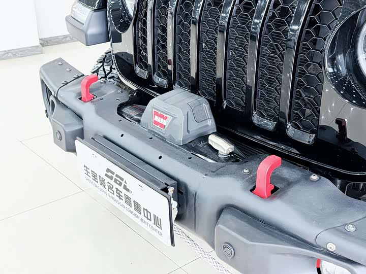 Фото 16 - Jeep Gladiator