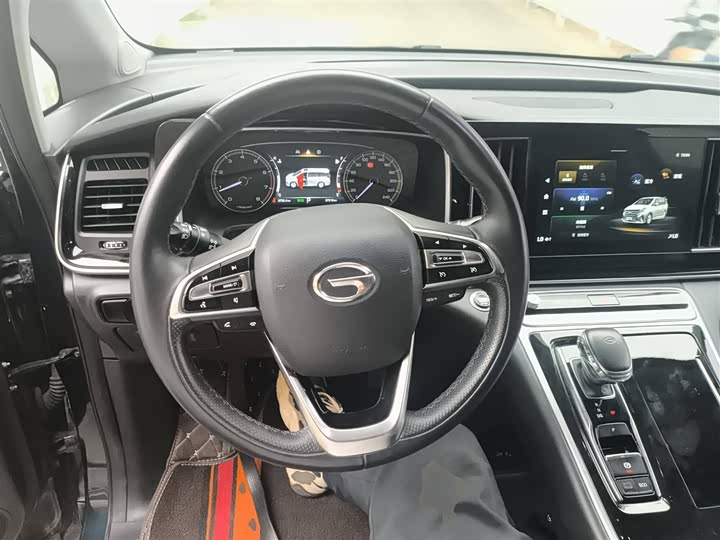 Фото 11 - GAC Trumpchi M8