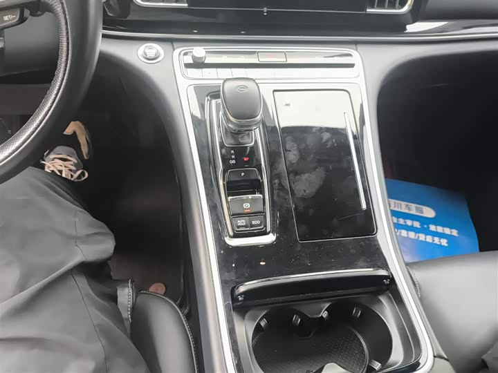 Фото 14 - GAC Trumpchi M8