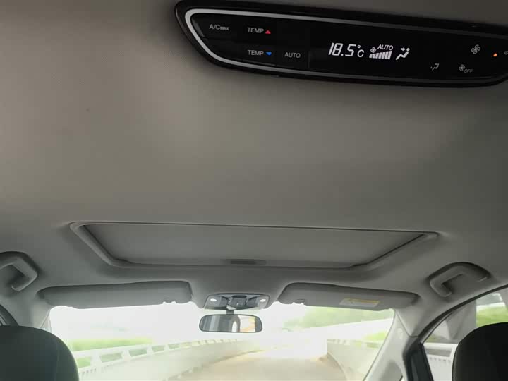 Фото 18 - GAC Trumpchi M8