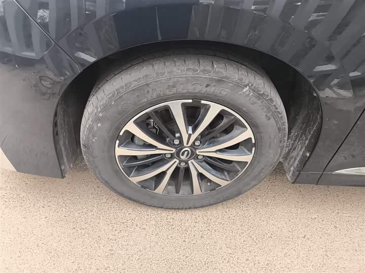 Фото 23 - GAC Trumpchi M8