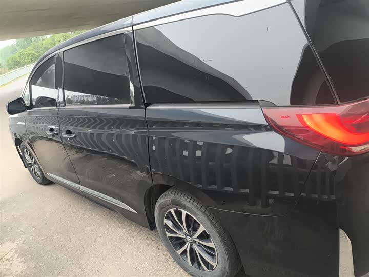 Фото 5 - GAC Trumpchi M8