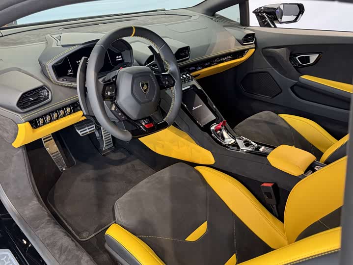 Фото 5 - Lamborghini Huracán