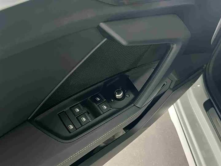 Фото 9 - Audi A3