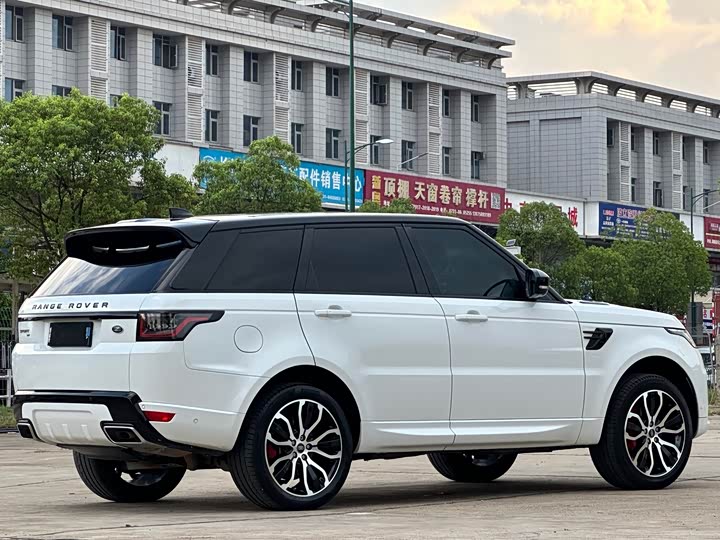 Фото 7 - Land Rover Range Rover Sport