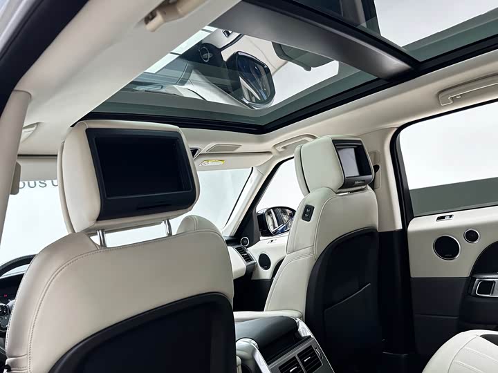 Фото 13 - Land Rover Range Rover Sport