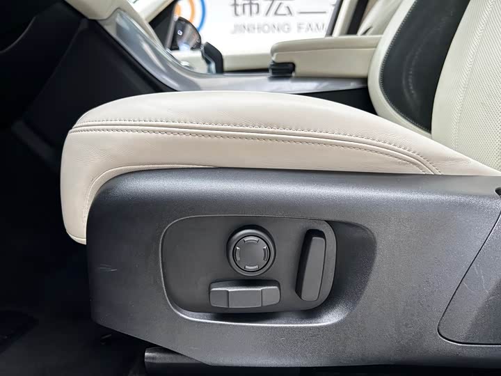 Фото 6 - Land Rover Range Rover Sport