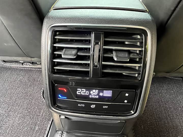 Фото 24 - Volkswagen CC