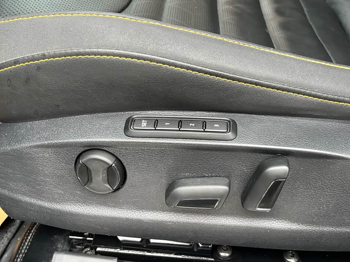 Фото 25 - Volkswagen CC