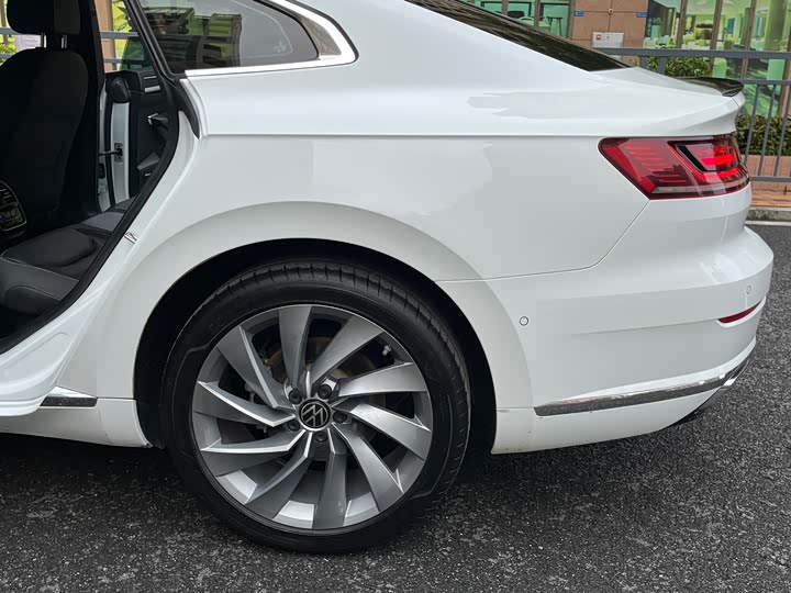 Фото 31 - Volkswagen CC