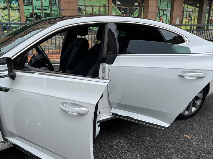 Фото 34 - Volkswagen CC