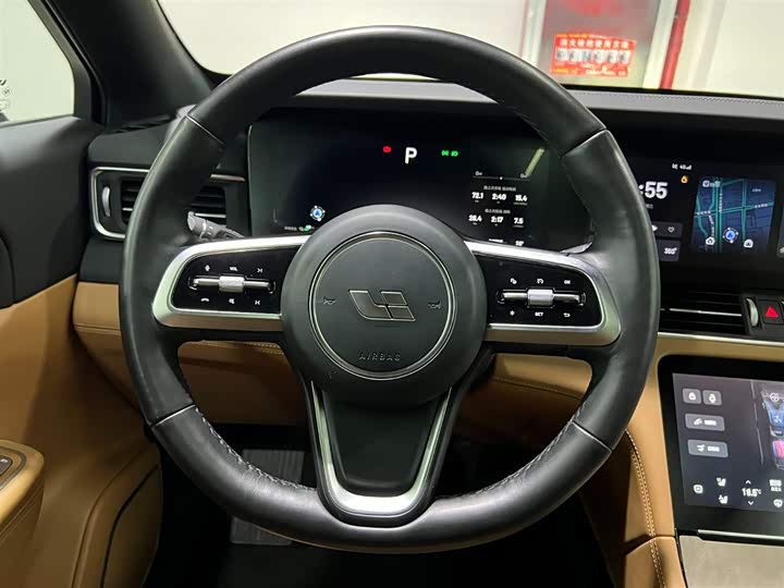 Фото 16 - LiXiang One