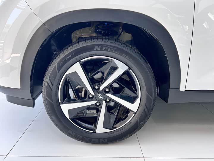 Фото 4 - Hyundai ix35 (Mufasa)