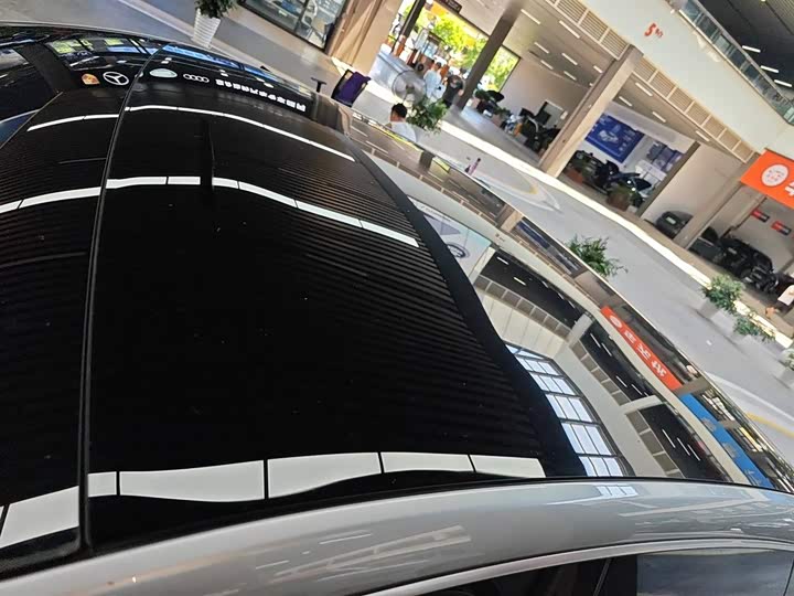 Фото 31 - XPeng P7