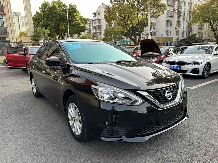 Фото 3 - Nissan Sylphy