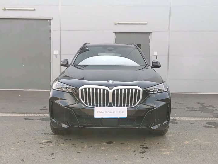 Фото 2 - BMW X5