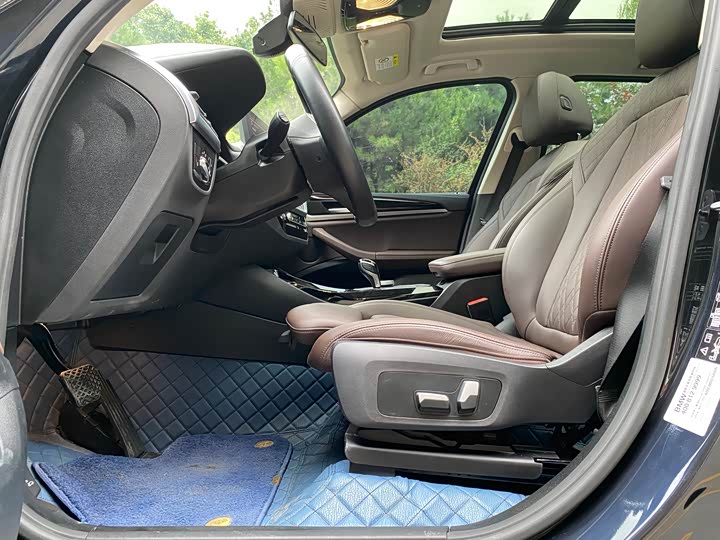 Фото 14 - BMW X3