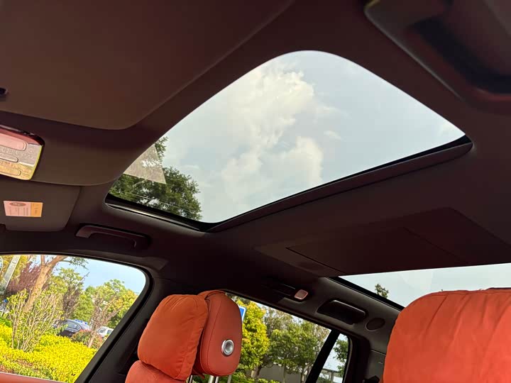 Фото 13 - LiXiang L9