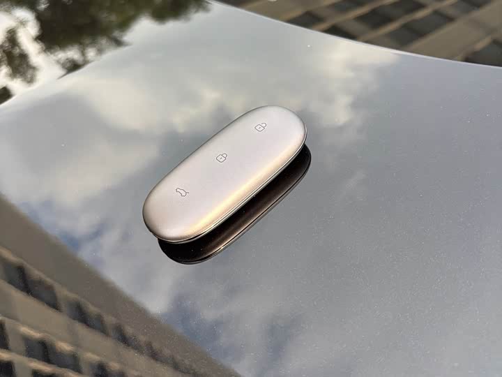 Фото 14 - LiXiang L9