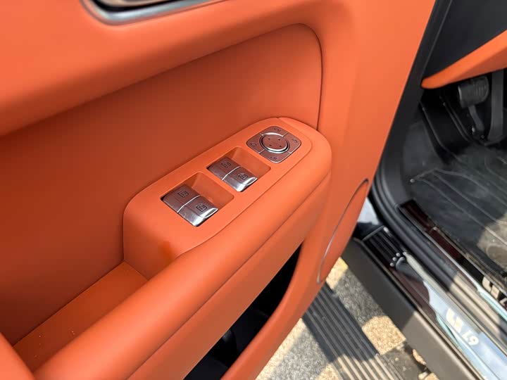 Фото 16 - LiXiang L9