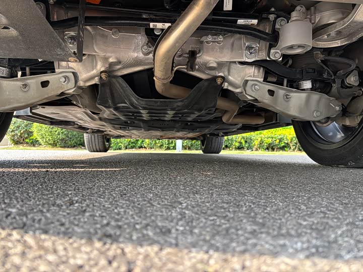 Фото 40 - LiXiang L9