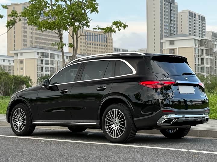 Фото 15 - Mercedes-Benz GLC-Class