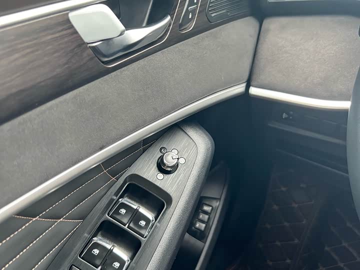 Фото 14 - Dongfeng Aeolus Yixuan Max