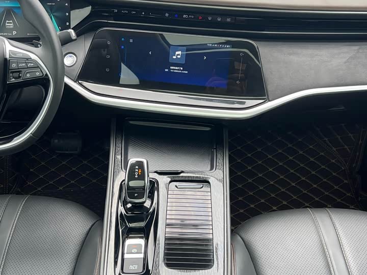 Фото 16 - Dongfeng Aeolus Yixuan Max