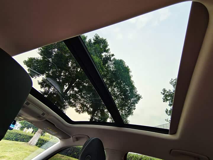 Фото 18 - Volkswagen Tayron X