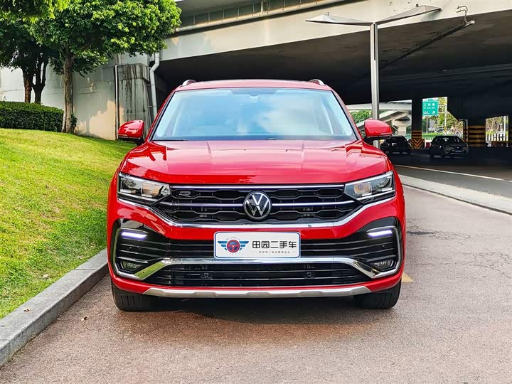 Фото 2 - Volkswagen Tayron X