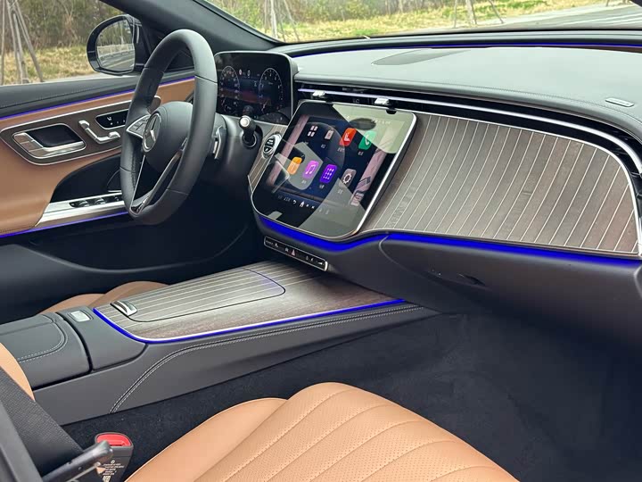 Фото 6 - Mercedes-Benz E-Class