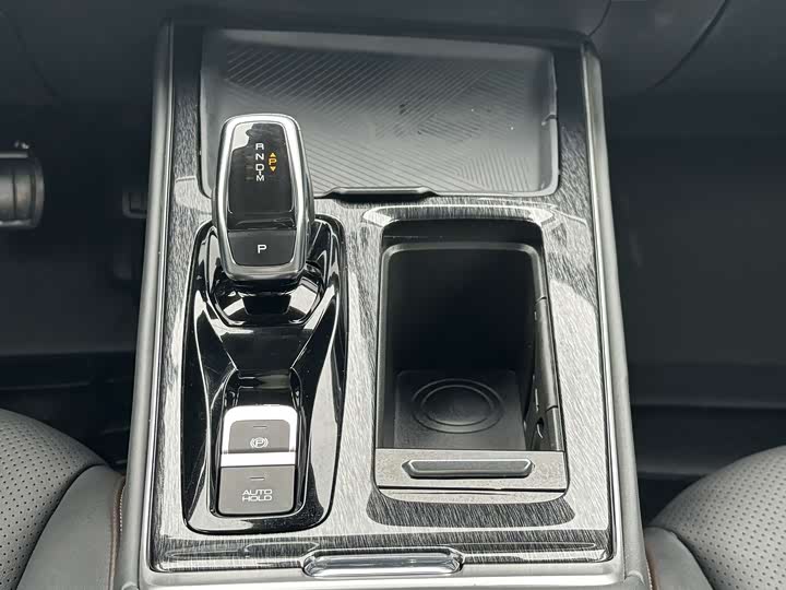 Фото 17 - Dongfeng Aeolus Yixuan Max