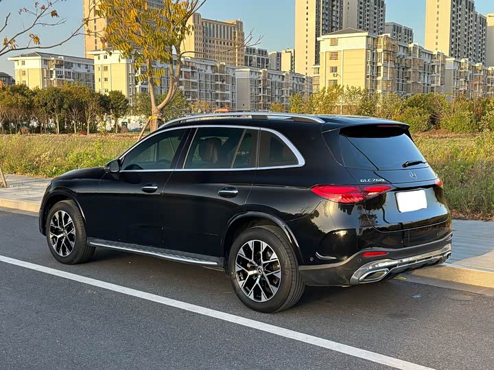 Фото 11 - Mercedes-Benz GLC-Class