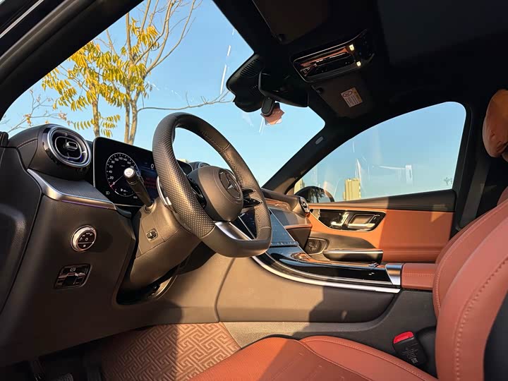 Фото 3 - Mercedes-Benz GLC-Class