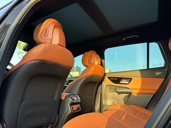 Фото 7 - Mercedes-Benz GLC-Class