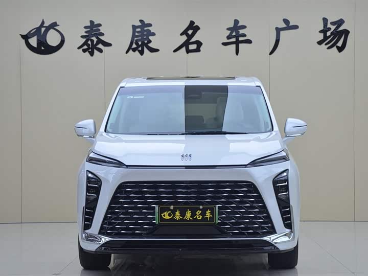 Фото 2 - Buick GL8 Hybrid