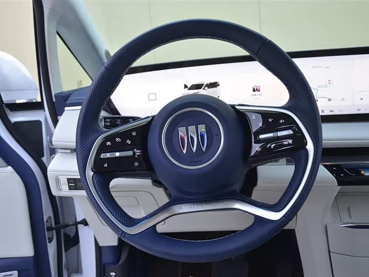 Фото 9 - Buick GL8 Hybrid