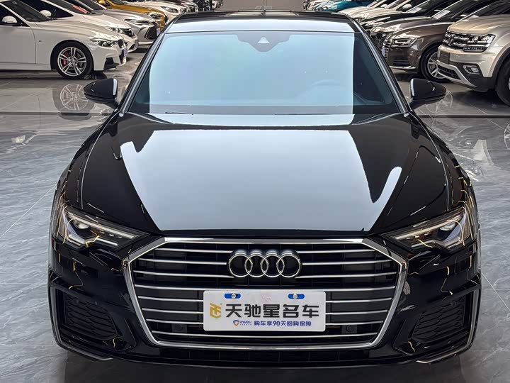 Фото 2 - Audi A6L