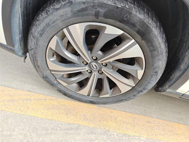 Фото 22 - GAC Trumpchi GS4