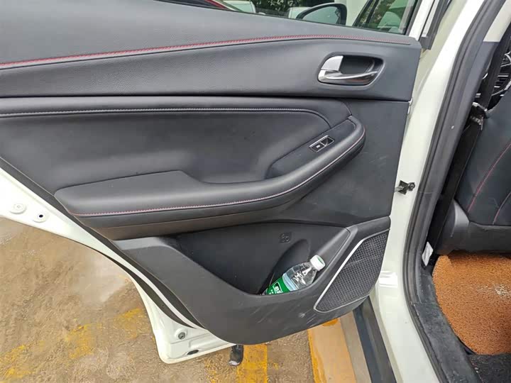 Фото 28 - GAC Trumpchi GS4